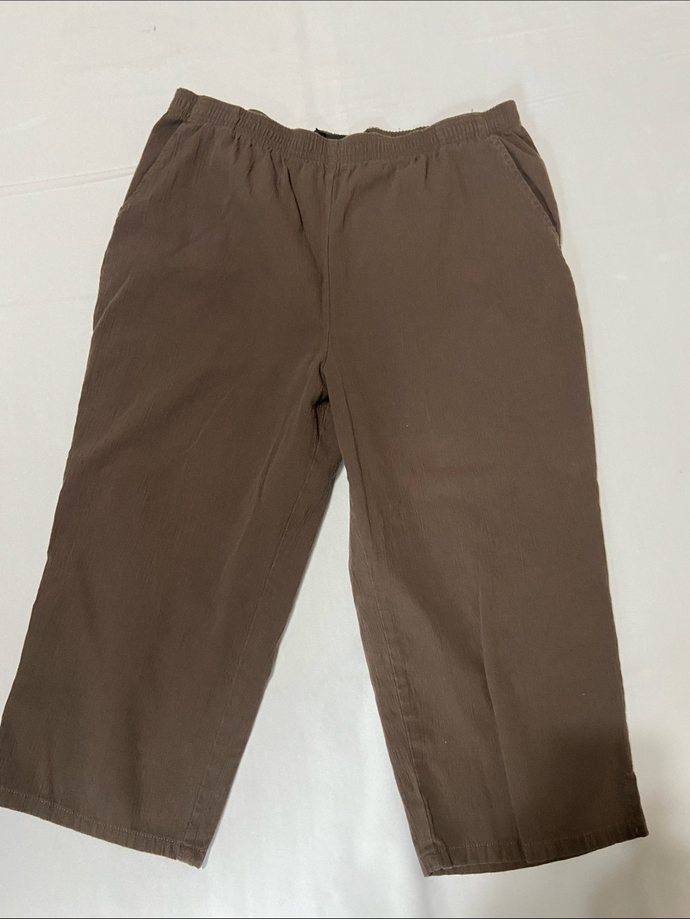 Jeno Neuman Women's Brown Pull On High Waist Capri Pants Size Medium